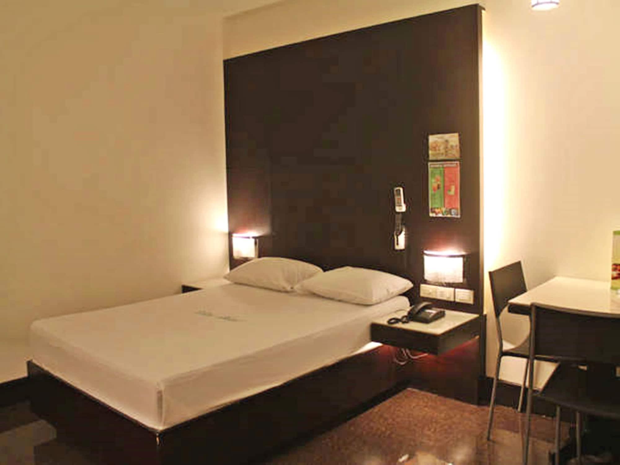 Vista Hotel Cubao Quezon City Εξωτερικό φωτογραφία