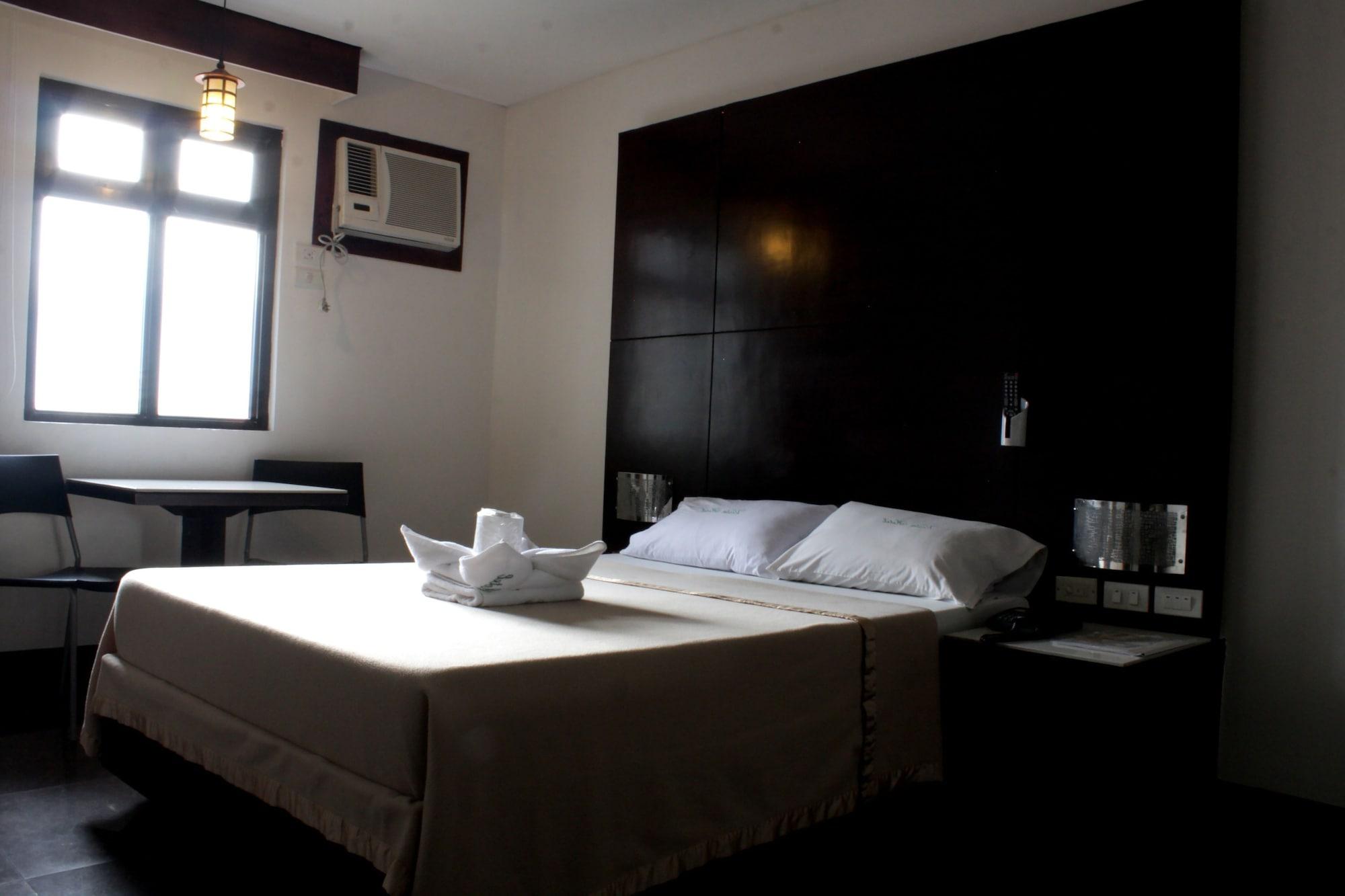 Vista Hotel Cubao Quezon City Εξωτερικό φωτογραφία
