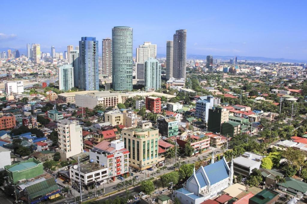 Vista Hotel Cubao Quezon City Εξωτερικό φωτογραφία