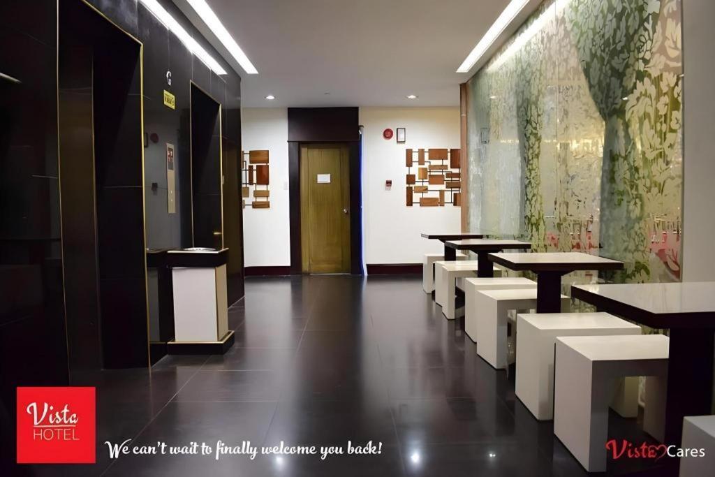 Vista Hotel Cubao Quezon City Εξωτερικό φωτογραφία